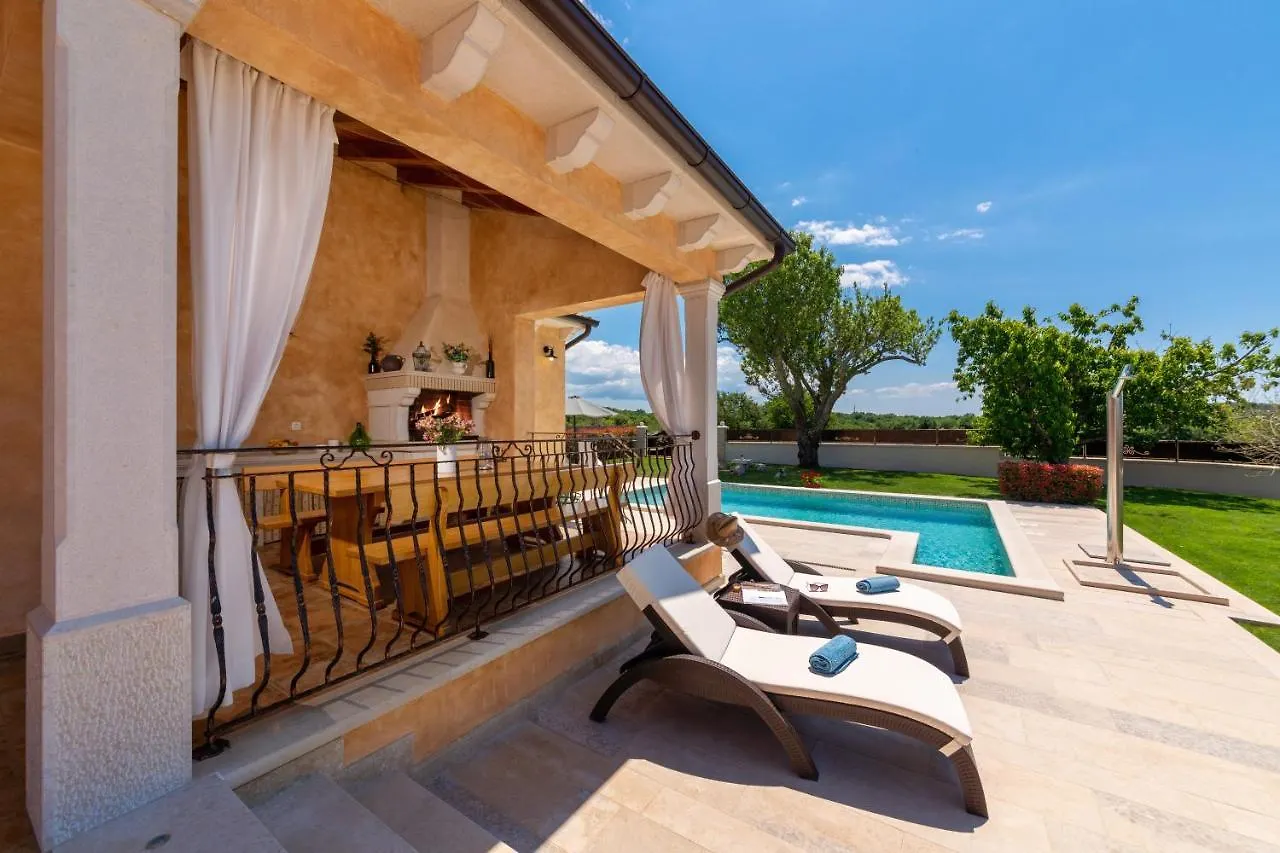 Villa Rotonda Vrsar Kroatien